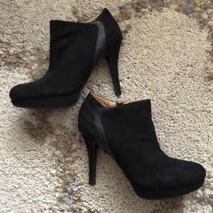 Black booties 7.5